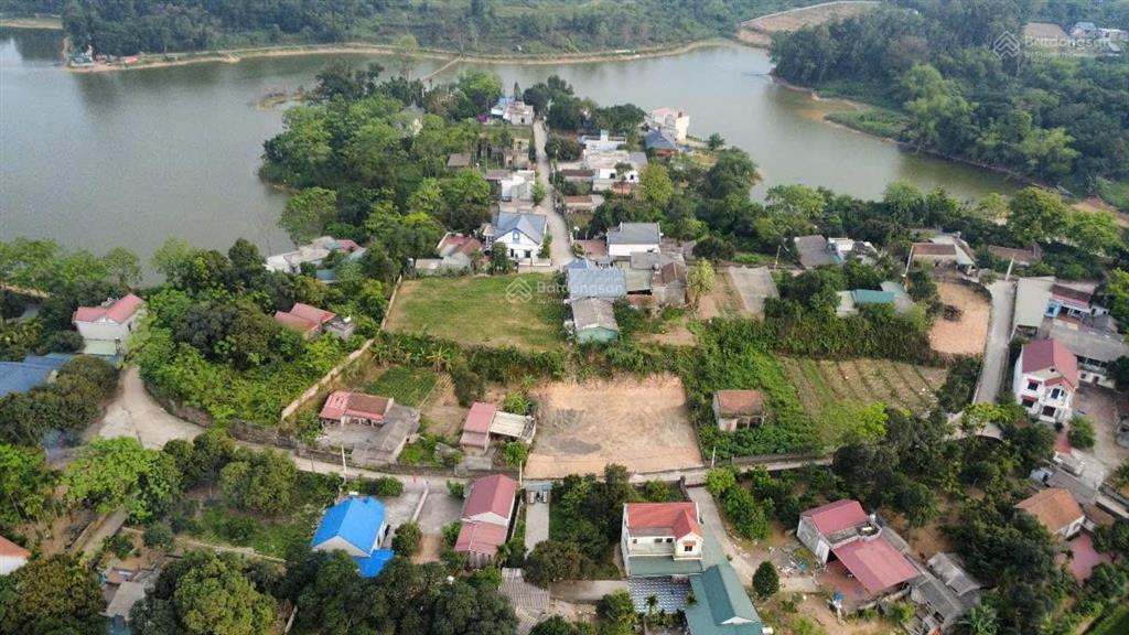 6.7 tỷ, dt 721m2 có 180m2 thổ cư hàng phân lô cạnh hồ văn sơn, chương mỹ, hà nội