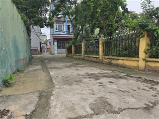 Bán 72.4m2 đất gần x3 nguyên khê  đường thông ô tô  giá 6x tr/m2