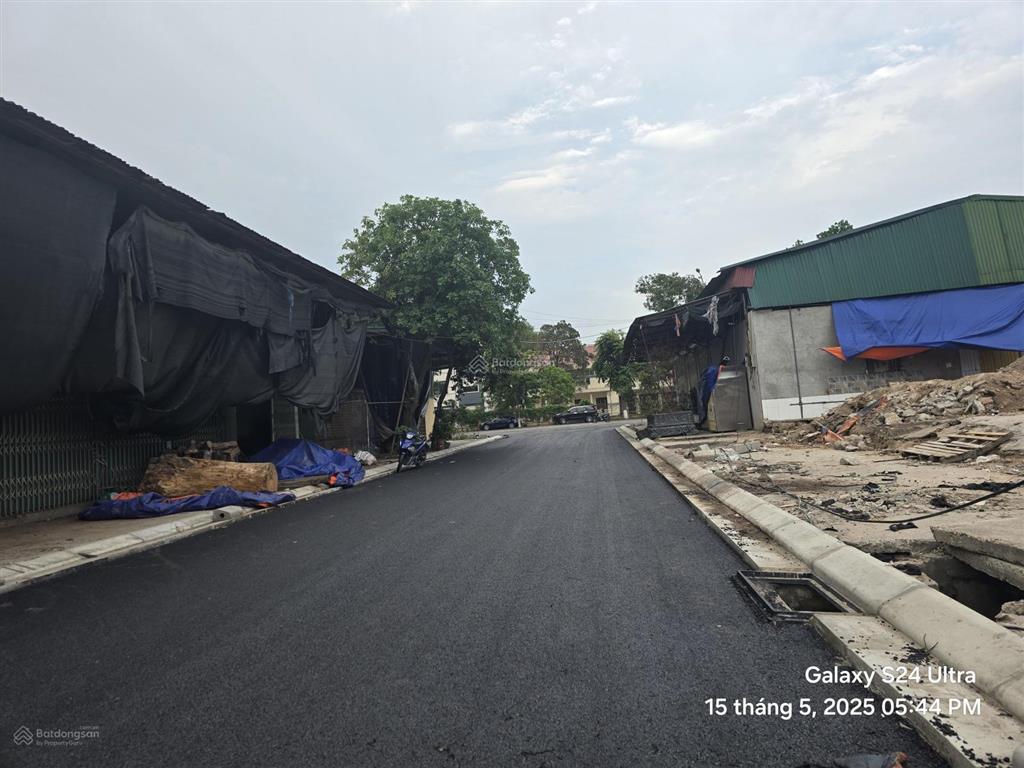 Chính chủ bán đất chợ gỗ phù khê đường 8m kinh doanh đỉnh 5, x tỷ