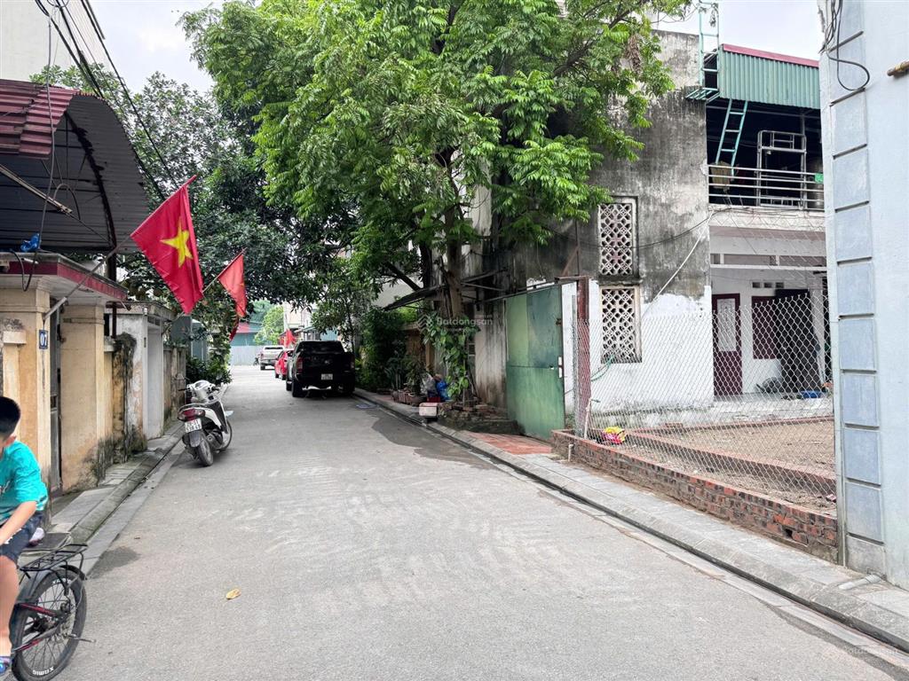 Bán 72m2 đất thị trấn đông anh  ô tô tránh