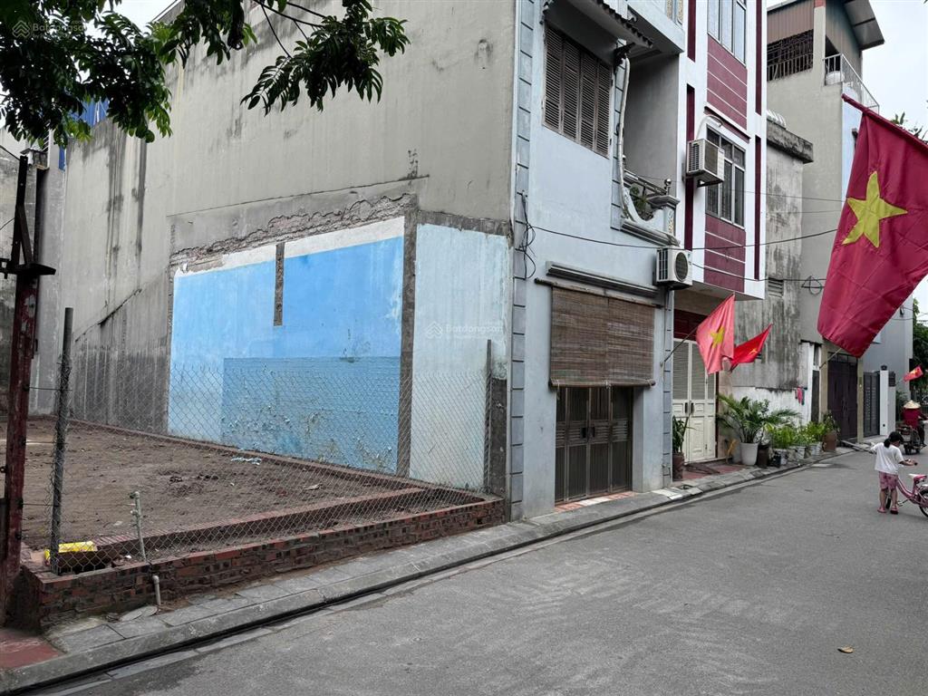 Bán 72m2 đất thị trấn đông anh  ô tô tránh