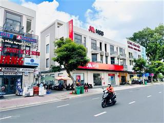 Cho thuê ks 27p ngang 15m | pccc chuẩn | 2 thang bộ | 2 thang máy | gần lê văn việt thủ đức