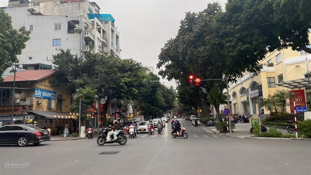 Bán nhà mặt phố phan chu trinh, hoàn kiếm. 56 tỷ, 56m2 5 tầng mt 5,5m siêu hiếm trên thị trường