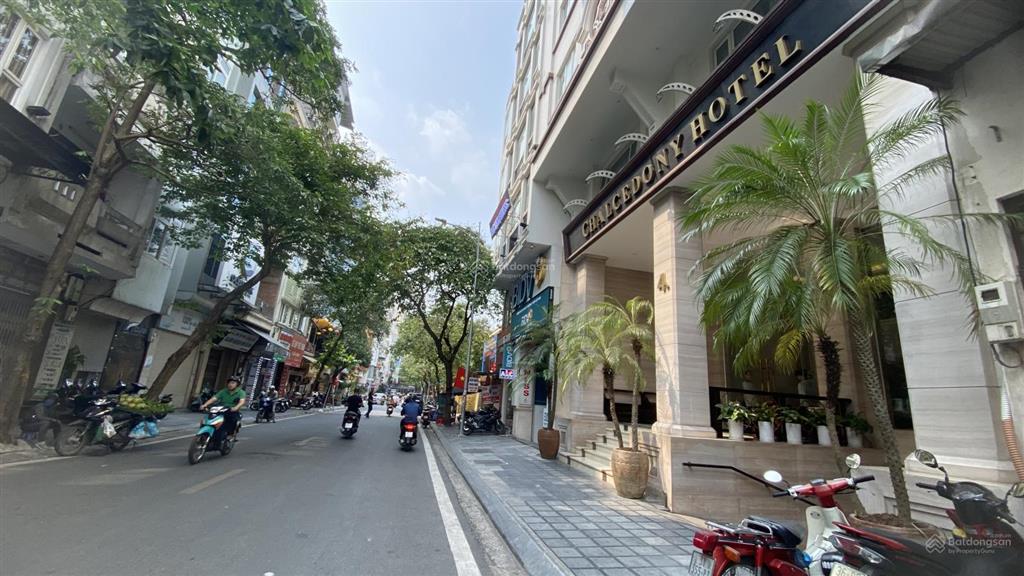 Lõi ba đình, phố cổ 55 tỷ cho dt 125m2 lô góc mặt tiền rộng. xây khách sạn or apartment đều rất hợp
