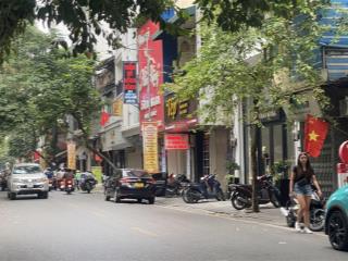 Bán nhà mặt phố phường hàng mã. 50m2 5 tầng mt 4,2m chỉ hơn 40 tỷ. cực hiếm tại hoàn kiếm