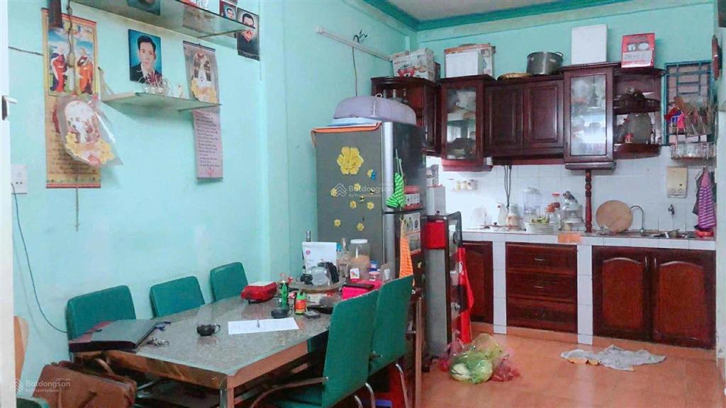 Hiếm trung tâm tân phú tktq cách hẻm xe hơi 5m 3 tầng đúc 4x6m nở hậu ko qh ko lộ giới chỉ 3 tỷ