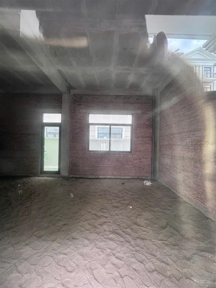 Nhà phố vin q9 126m giá bán chỉ 19 tỷ, vị trí đẹp, 1 căn duy nhất, giá bán tốt nhất hiện tại