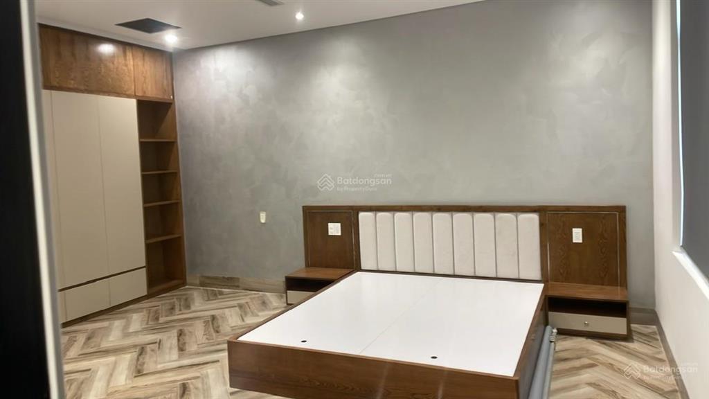 Nhà phố mahattan vinhomes q9, vị trí siêu đẹp kế vincom, công viên.