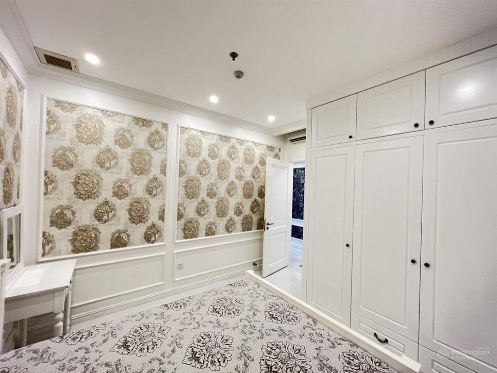 Cho thuê căn hộ 1pn the prince quận phú nhuận dt 40m2  giá 11 triệu/th chung cư cao cấp. giá thật
