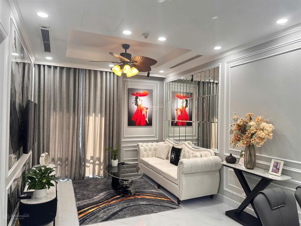 Nhà đẹp cho thuê gấp 2 ngủ tại park 8 times city, nhà cao cấp. giá 15 triệu/tháng vào được luôn