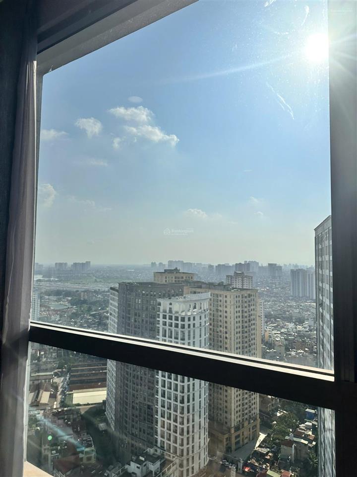 Nhà đẹp cho thuê gấp 2 ngủ tại park 8 times city, nhà cao cấp. giá 15 triệu/tháng vào được luôn