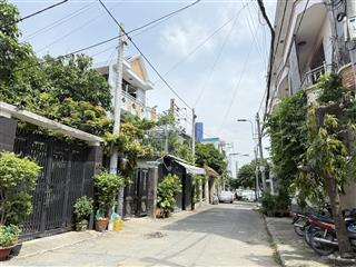 Hiếm có tại linh trung 186 m2 ngang 6 m hẻm thông xe tải  mđxd cao. giá tốt