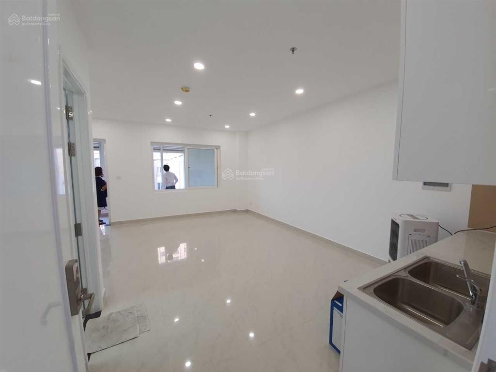 Cần bán saigon mia  49m22pn1wc, đầy đủ nội thất. giá bán 4tỷ4.  0979 191 ***