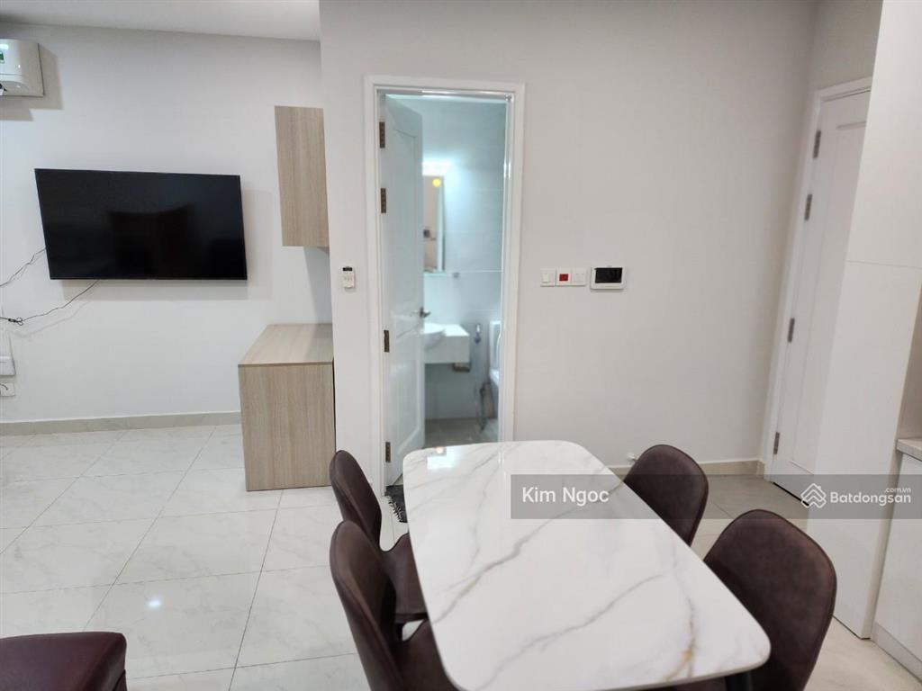 Bán căn hộ officetel cc saigon mia 40m²  giá 2tỷ5, sẵn nội thất cơ bản. gọi em ngọc 0979 191 ***