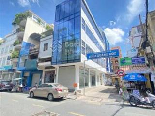 Góc 2mt ngay hai bà trưng & nhà thờ tân định  5x20m  4 tầng  hđt 90tr/tháng !!