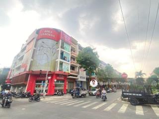 Góc 2mt 38 dương quảng hàm q.gv | 20x10m | hdt 80tr/tháng | gía 40 tỷ |