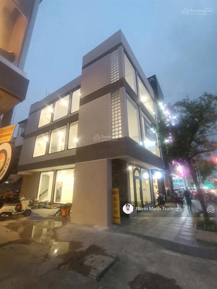 Qũy đất xây dựng cao tầng  số 31 lê qúy đôn q3 | 20x22m | hđt 380tr/tháng |