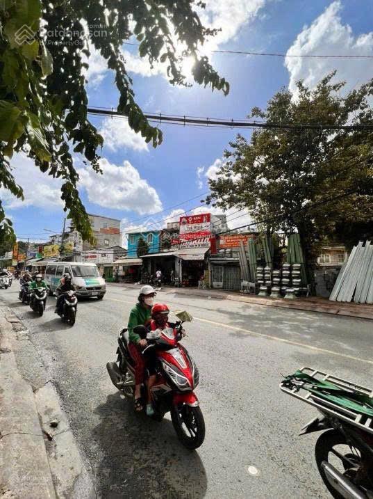 Hạ giá 30 tỷ bán 1000m2 góc 3 mặt tiền nơ trang quânn bình thạnh