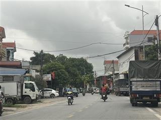 Kinh doanh đỉnh nhất xã long hưng, văn giang. bán 200m sử dụng 300m mặt phó đức chính, cạnh vin2