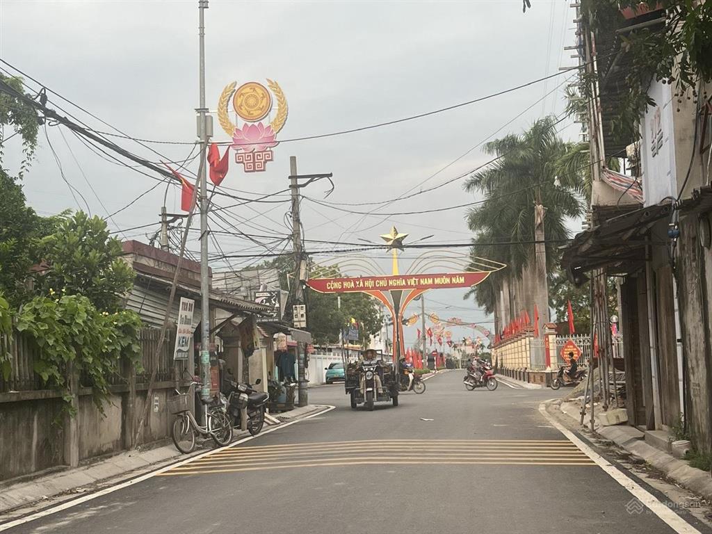 Rẻ nhất xã! cạnh vđ4 cầu mễ sở, bán 300m mặt đường chu mạnh trinh, văn giang