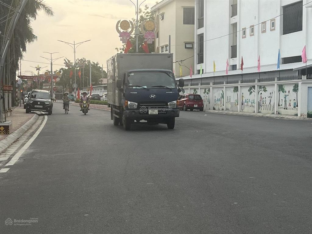 Rẻ nhất xã! cạnh vđ4 cầu mễ sở, bán 300m mặt đường chu mạnh trinh, văn giang