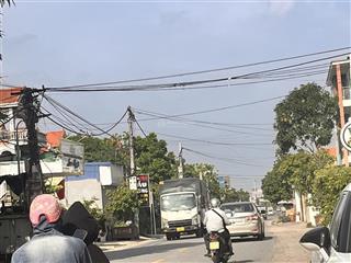 F0 bán 110m full thổ trục chính chia được 2 lô tại đông tảo khoái châu. rẻ nhất xã
