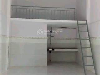 Bán nhà mặt tiền kdc vsip1, 4.9 tỷ, 150m2  8 phòng trọ. thu nhập 150 tr/năm