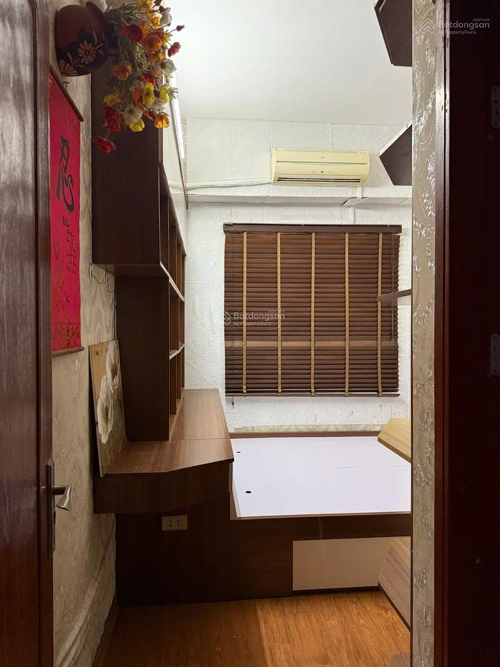 Chính chủ đổi căn to hơn nên em cần bán căn 2pn chung cư đại thanh. giá 3tỷ2