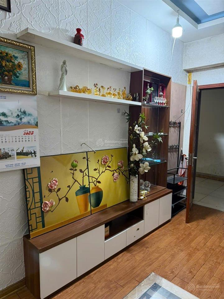 Chính chủ đổi căn to hơn nên em cần bán căn 2pn chung cư đại thanh. giá 3tỷ2