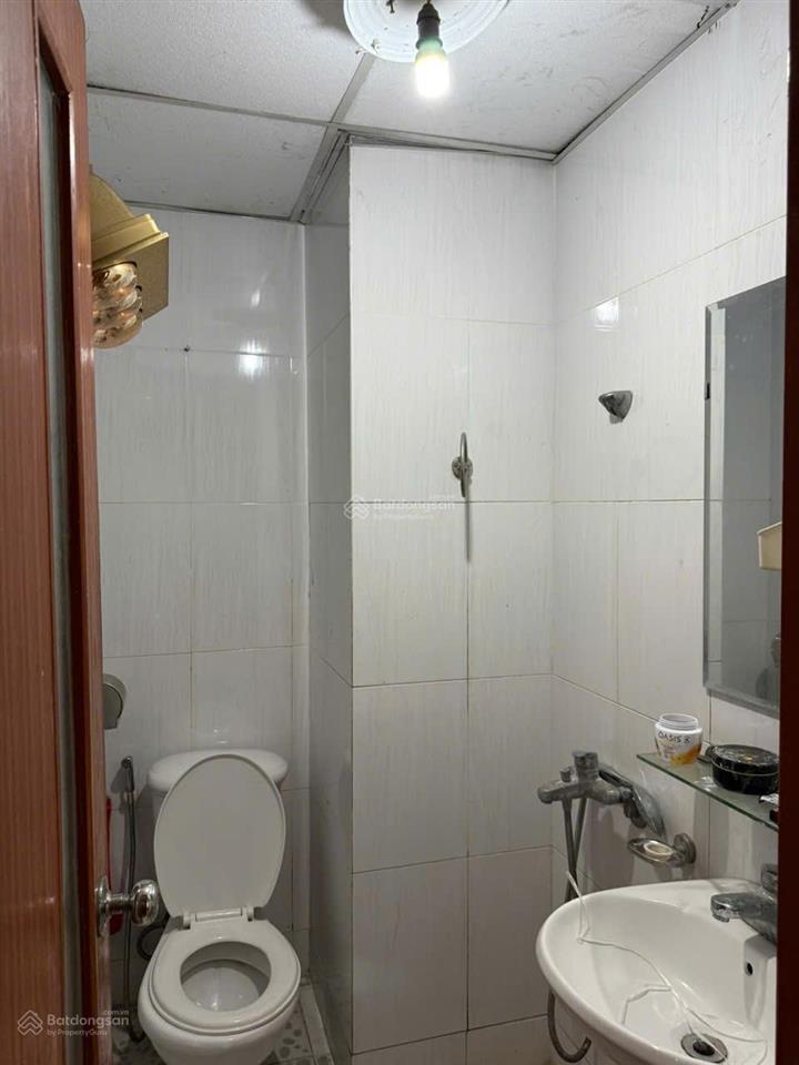 Chính chủ đổi căn to hơn nên em cần bán căn 2pn chung cư đại thanh. giá 3tỷ2