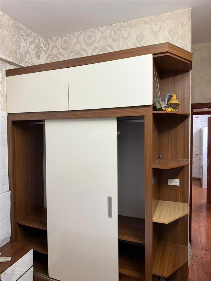 Chính chủ đổi căn to hơn nên em cần bán căn 2pn chung cư đại thanh. giá 3tỷ2