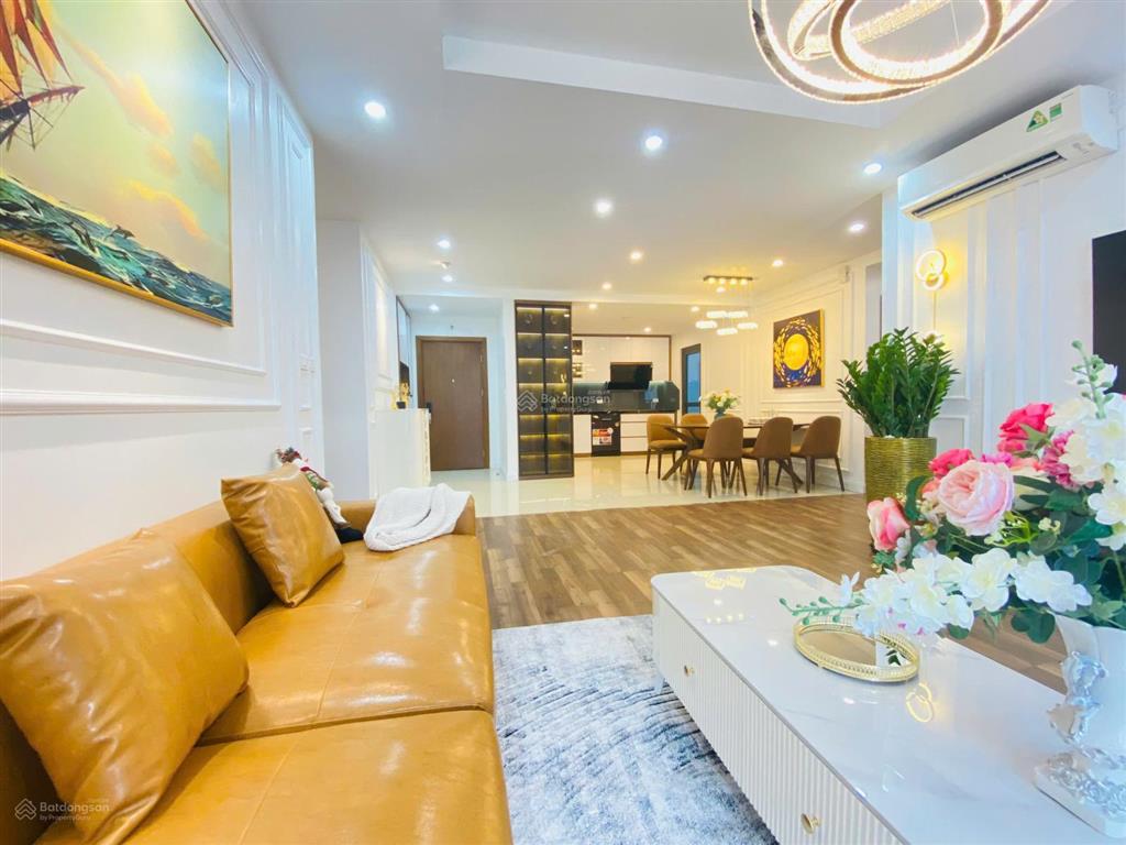 Chính chủ bán nhanh căn hộ 158m2 dự án md complex giá 55tr/m2 tầng trung hướng mát view cực thoáng