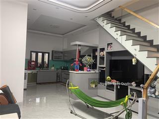 Nhà 1 trệt 1 lầu  hẻm phan đăng lưu mới xây kiên cố  phường 1  cách bờ hồ bảo lộc chỉ 500m