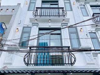 Chốt nhanh kẻo mất căn nhà phố hxh trần hữu trang, p10, phú nhuận, dt 64m2, giá 2 tỷ 750, sổ riêng