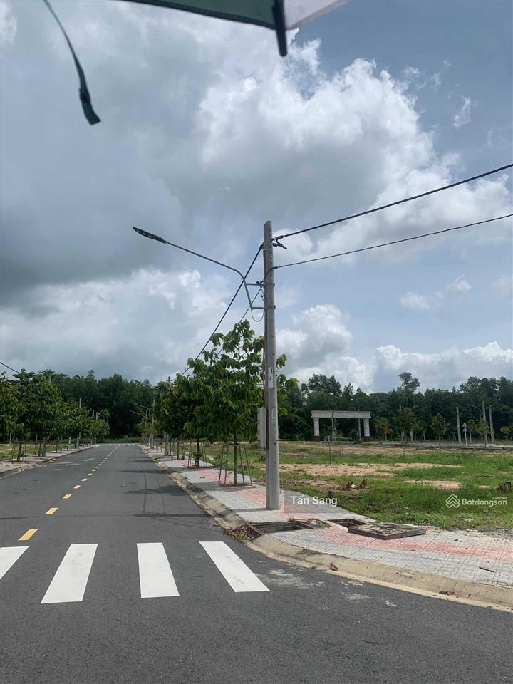 Không thể bỏ lỡ lô đất 75m2 lai hưng, bàu bàng, bình dương, giá 1 tỷ 650tr, sổ hồng riêng, xây ngay