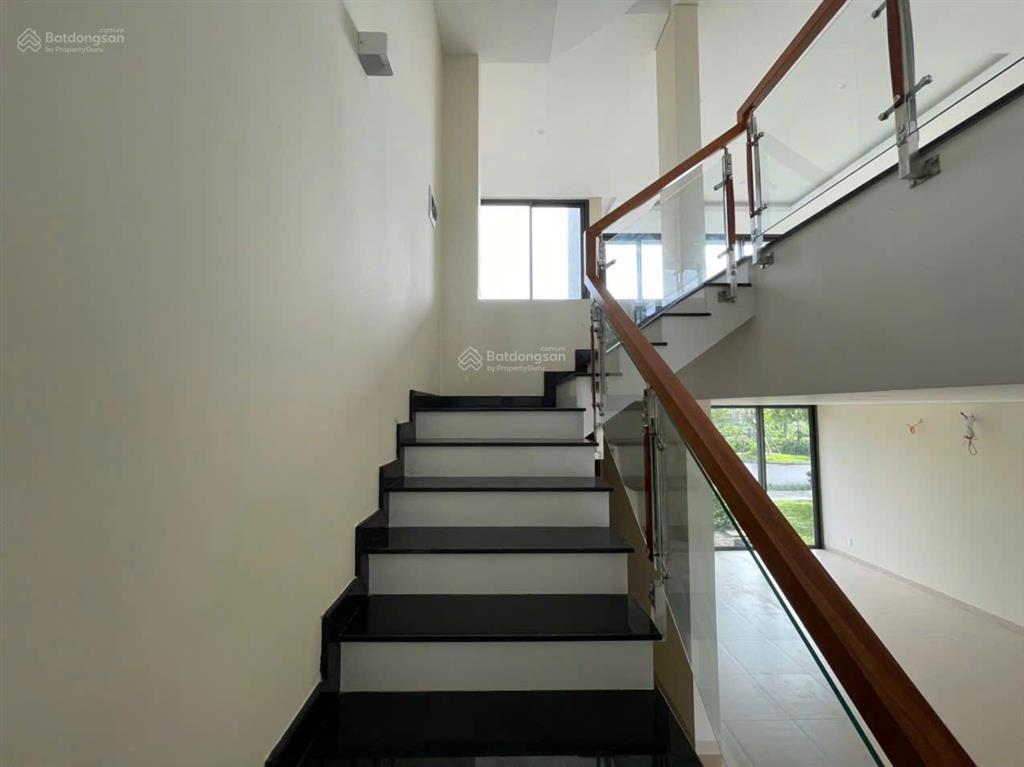 Bán 1 căn shophouse nhà liền kề kinh doanh casamia hội an ngay cổng vào sổ ngay