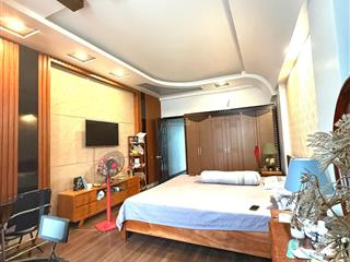 Rẻ giật mình 9,2 tỷ có nhà 5 tầng mặt đường thiên lôi. diện tích 65m2. siêu sâm uất, gần aeon mall.