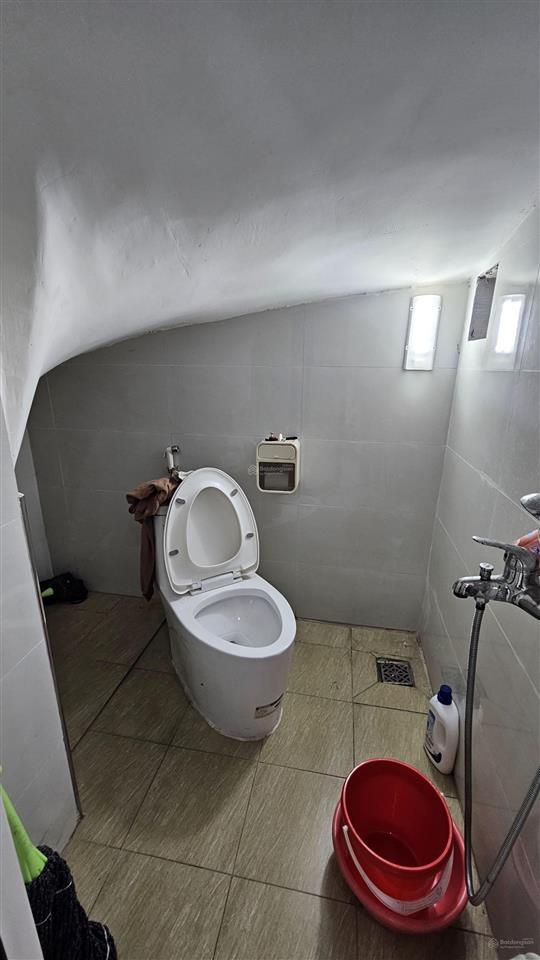 Bán nhà 2 tầng phố phan trứ. ngõ cực nông, nhà đẹp về ở ngay. tiện ích ngập tràn.