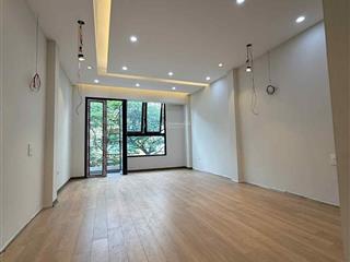 Lô góc yên lãng 62/70m2 x 6tang, mt6.5m, gần phố, ngõ thông, giá 11.9tỷ