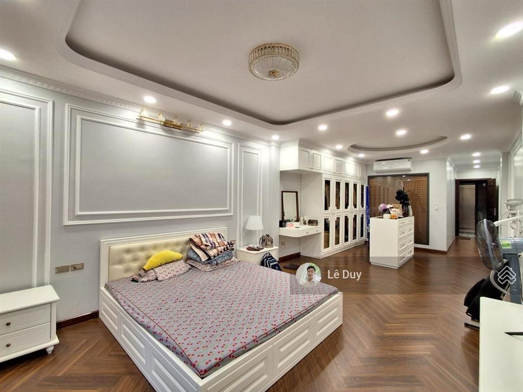 Bán nhà trần quang diệu, quận đống đa. 60m2x7t thang máy, phân lô ôtô tránh, full nội thất. 23.9 tỷ