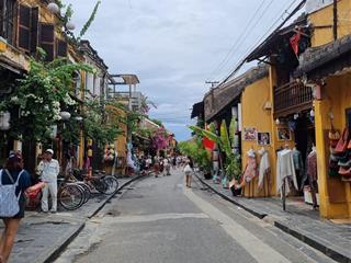Cần bán mặt tiền trần phú gần chùa cầu có gác gỗ rất đẹp