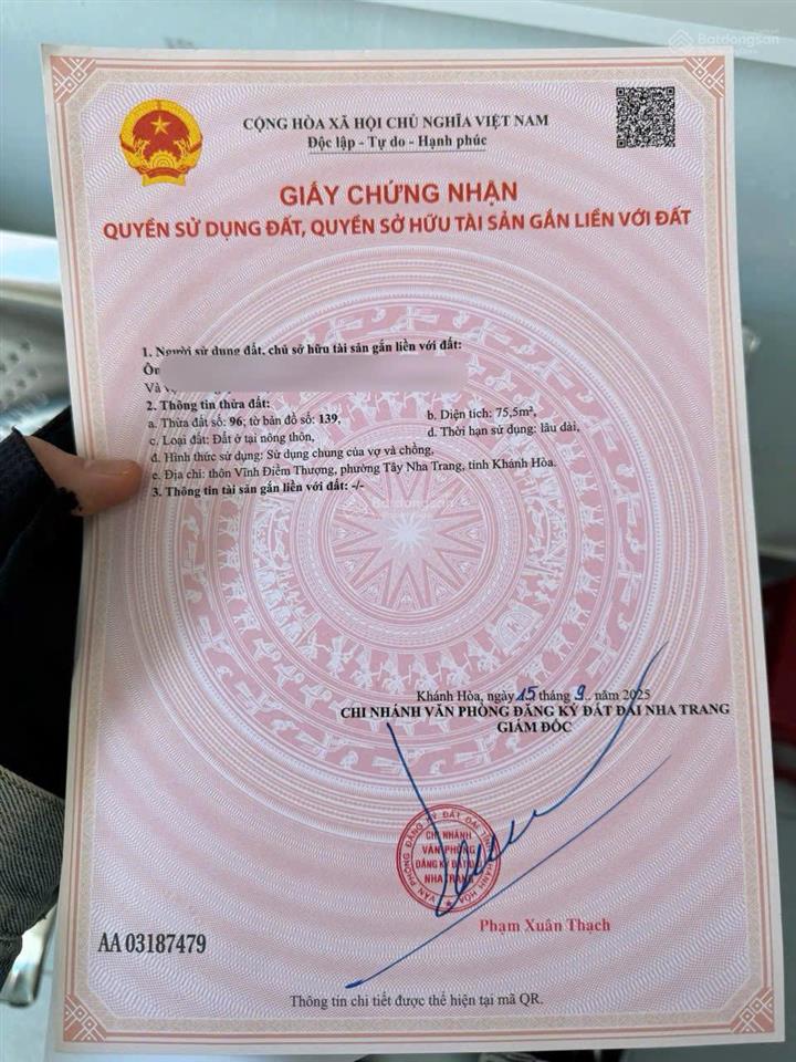 Còn sót lại duy nhất 1 lô đất vĩnh hiệp nha trang dt 75m2 mt 5m giá chỉ 1,590 tỷ có ra lộc