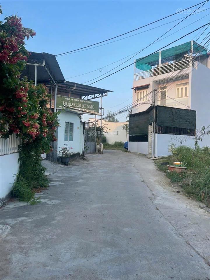 Còn sót lại duy nhất 1 lô đất vĩnh hiệp nha trang dt 75m2 mt 5m giá chỉ 1,590 tỷ có ra lộc