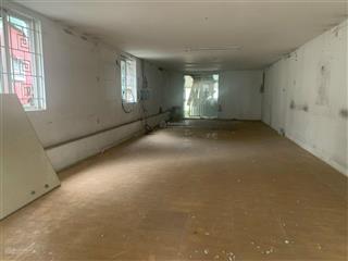 Chính chủ cho thuê mp số 8 nguyễn khang, cầu giấy, 50m2x2t, mt 3,5m, 24 triệu/tháng  0932 288 ***