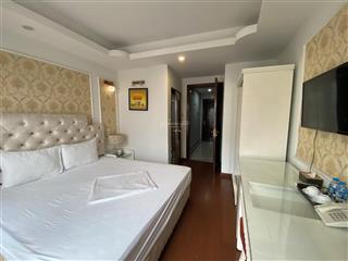 Cho thuê nhà mp hàng bè, dt 45mx4t, mt 5m, ts, rb, wc khép kín, mọi mô hình 60tr/th.  0932 288 ***