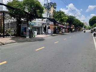 Bán đất mặt tiền lê văn lương nở hậu 6,4m  p.tân kiểng  trung tâm quận 7  giá chỉ 28 tỷ
