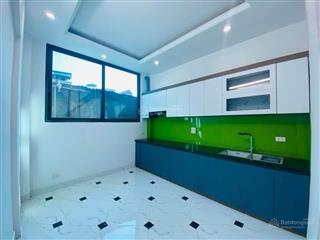 Bán gấp nhà phân lô kim đồng. thang máy, vị trí đắc địa. 60m2 x 5 tầng x giá 12.2 tỷ