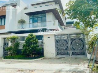 Chủ ngộp bank bán gấp nhà 3 tầng  dt 9.7x15m  khu sân bay tân sơn nhất  giá 24 tỷ tl
