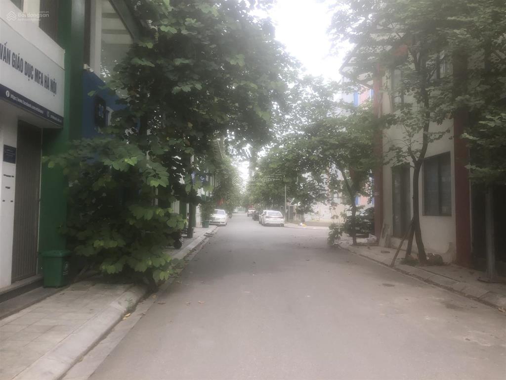 Bán gấp căn nhà phố tại khai sơn city, 5 tầng 1 tum, dt 76,2 m2, mt 5,5 m,view trường học