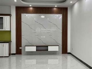 Bán ccmn gần bách kinh xây 90m2 x 7t, 17pkk, nhỉnh 12 tỷ. gần trường